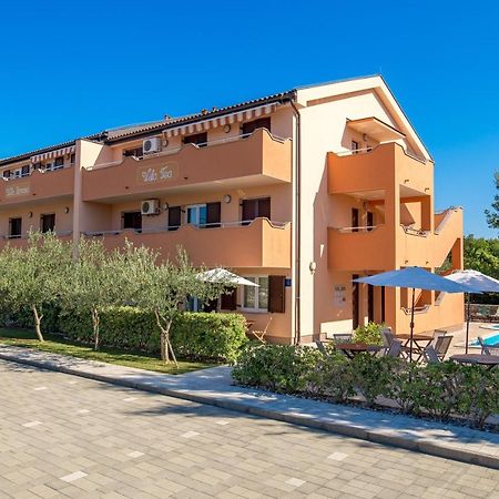Villa Romana And Tea Šilo Екстериор снимка