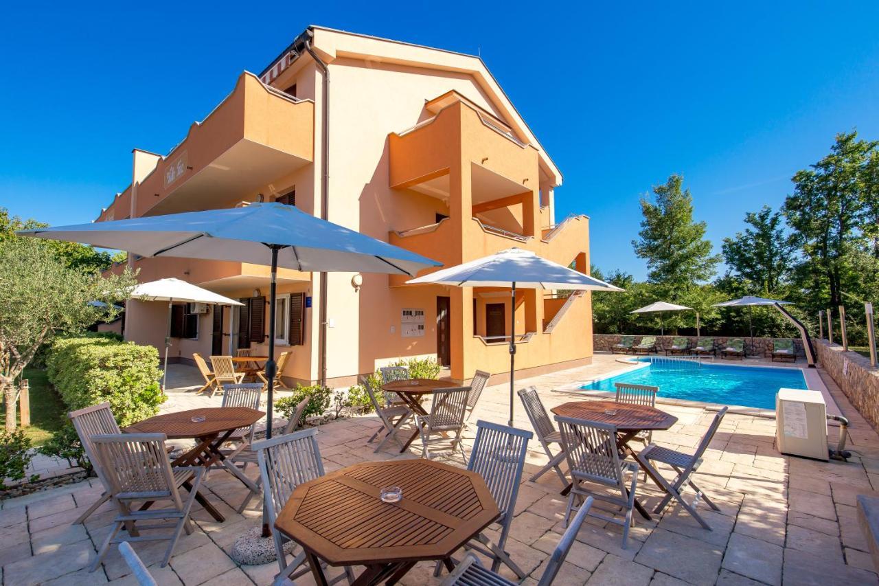Villa Romana And Tea Šilo Екстериор снимка